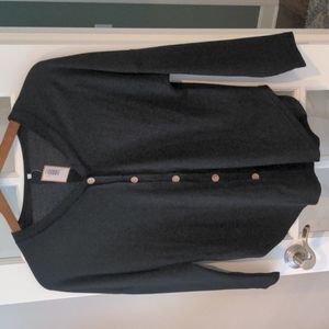 NWT Women's Large Black Waffle Knit Shirt with Buttons.